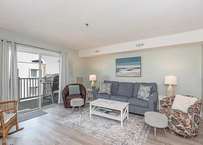 Coastal Apartment *