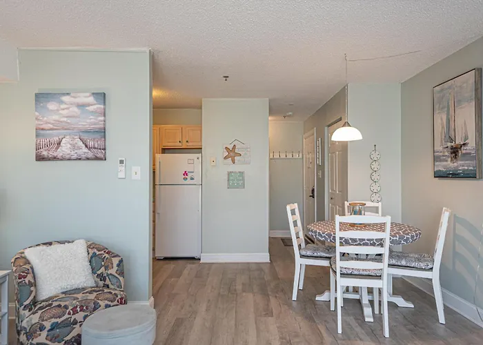 Coastal Apartment *